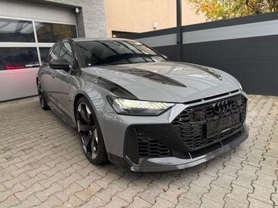 Grau Gebraucht 2024 Audi RS6 Performance Kombi | 297.500 €