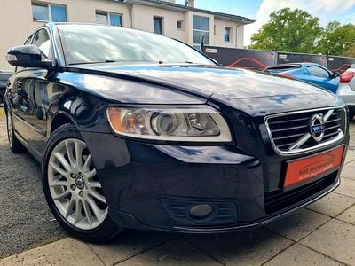Gebraucht Volvo V50 Momentum 114 PS (83 kW) 2010 Schwarz Kombi