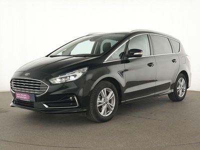 Usata Ford S-MAX Titanium 190 CV (139 kW) 2023 Nero Monovolume