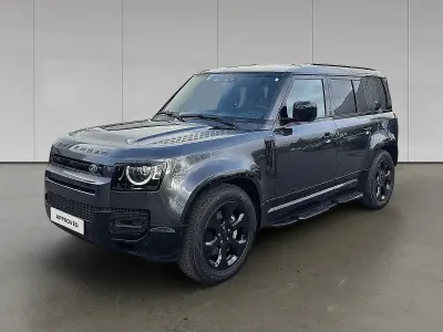 Begagnad Land Rover Defender SE Dynamic 304 HK (223 kW) 2024 Grå SUV