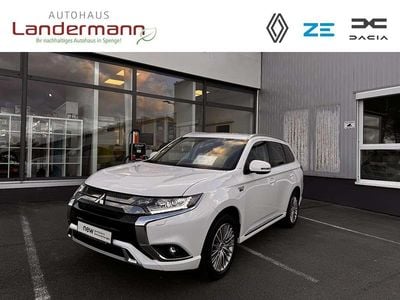 Weiß Gebraucht 2021 Mitsubishi Outlander P-HEV Limousine | 22.990 € (Fairer Preis)