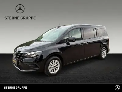 Gebraucht Mercedes EQT200 89 kW (122 PS) 2024 Loparitschwarz Van / Kleinbus