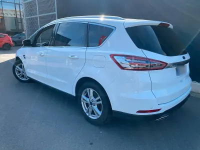 Gebraucht Ford S-MAX S 190 PS (139 kW) 2019 Weiß Van / Kleinbus