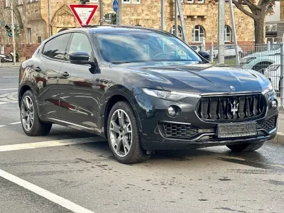 Gebraucht Maserati Levante GranLusso 349 PS (256 kW) 2019 Schwarz SUV