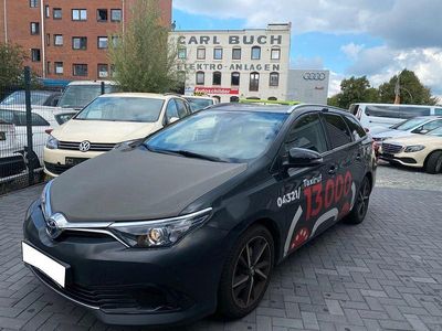 Toyota Auris Hybrid