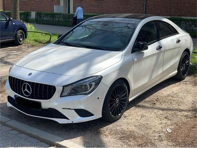 Usata Mercedes CLA180 122 CV (89 kW) 2013 Nero Berlina