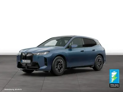 Gebraucht BMW iX M Sport 300 kW (408 PS) 2025 Blau SUV