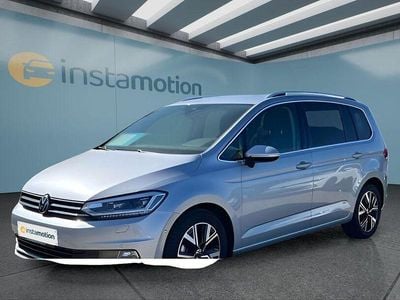 Gebraucht VW Touran 150 PS (110 kW) 2025 Silber Van / Kleinbus