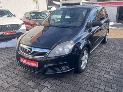Schwarz Gebraucht 2007 Opel Zafira Sport Van / Kleinbus | 1.050 € (Superpreis)