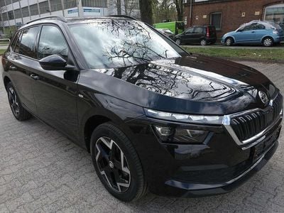 Gebraucht Skoda Kamiq Tour 110 PS (80 kW) 2023 Schwarzmagic perleffekt SUV