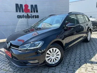 Gebraucht VW Golf VII Trendline 116 PS (85 kW) 2019 Schwarz Kombi