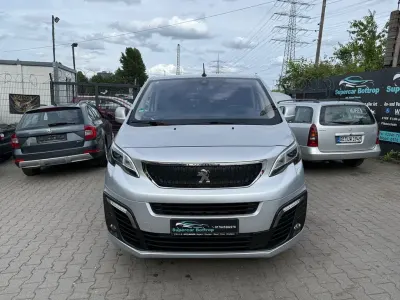 Gebraucht Peugeot Traveller Allure 177 PS (130 kW) 2018 Silber Van / Kleinbus
