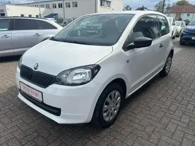 Gebraucht Skoda Citigo Active 60 PS (44 kW) 2015 Weiß Kleinwagen