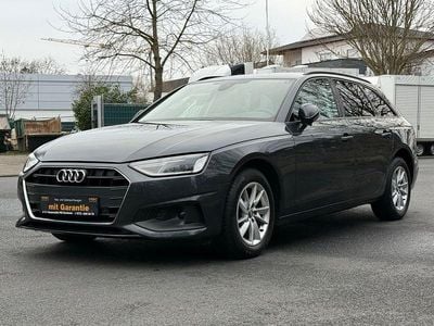 Grau Gebraucht 2021 Audi A4 Basis Kombi | 20.800 € (Etwas zu teuer)