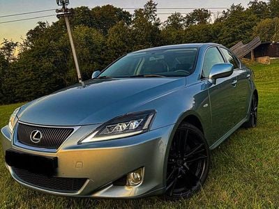 Lexus IS220d