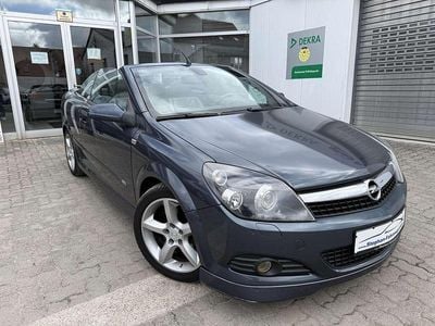 Usata Opel Astra Cabriolet Cosmo 179 CV (131 kW) 2007 Metro m2 Cabrio