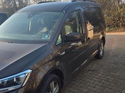 Gebraucht VW Caddy Maxi Comfortline 102 PS (75 kW) 2020 Braun Van / Kleinbus