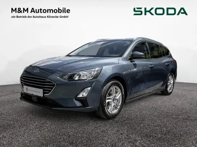 Gebraucht Ford Focus Cool & Connect 125 PS (91 kW) 2021 Blau Limousine