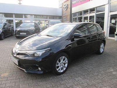 Toyota Auris Hybrid
