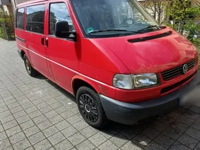 Gebraucht VW T4 102 PS (75 kW) 1999 Rot Van