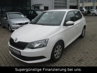 Gebraucht Skoda Fabia Active 95 PS (69 kW) 2018 Weiß Limousine