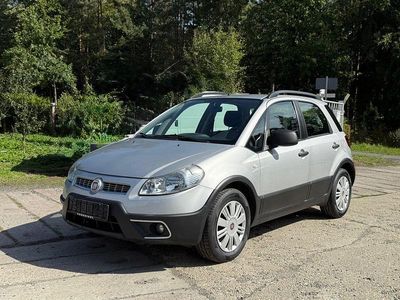 Gebraucht Fiat Sedici Dynamic 120 PS (88 kW) 2010 Silber SUV