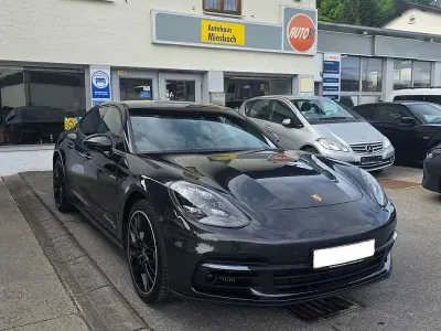 Gebraucht Porsche Panamera 4 Edition 462 PS (339 kW) 2020 Grau Limousine