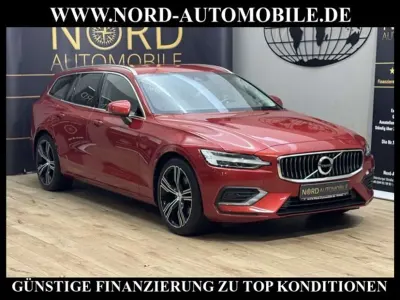 Gebraucht Volvo V60 Inscription 197 PS (144 kW) 2021 Fusion red metallic (metallic) Kombi