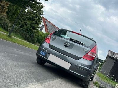 Gebraucht Hyundai i30 Classic 109 PS (80 kW) 2009 Grau Kombi