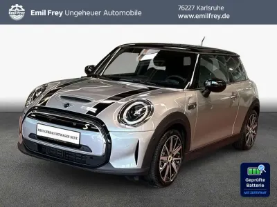 Gebraucht Mini Cooper SE Classic 135 kW (184 PS) 2023 Melting silver iii Kleinwagen