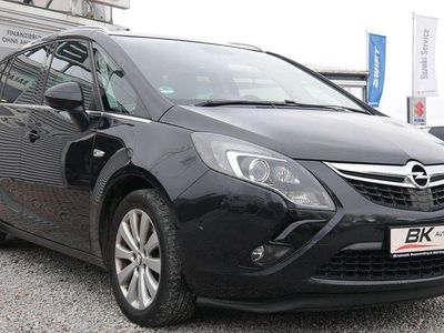 Schwarz Gebraucht 2016 Opel Zafira Tourer Van / Kleinbus | 6.990 € (Fairer Preis)