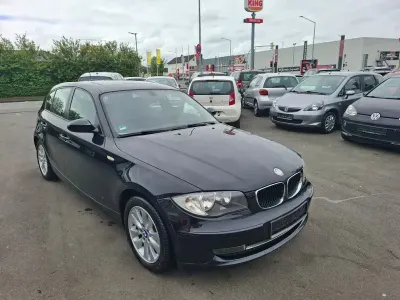 Gebraucht BMW 120 177 PS (130 kW) 2008 Saphirschwarz Kleinwagen