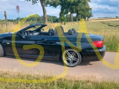 Gebraucht BMW 320 Cabriolet M Sport 184 PS (135 kW) 2012 Schwarz Cabrio