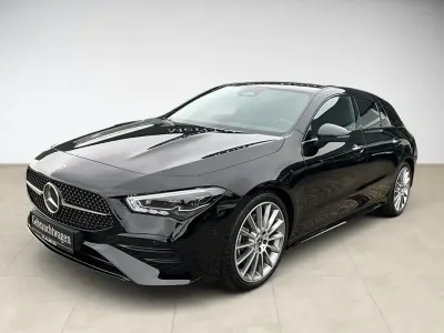 Gebraucht Mercedes CLA200 AMG 150 PS (110 kW) 2025 Kosmosschwarz (metallic) Kombi