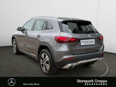 Second-hand Mercedes GLA200 Progressive 163 CP (119 kW) 2024 Gri SUV