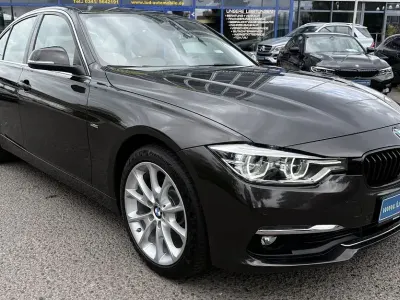 Gebraucht BMW 320 Luxury Line 190 PS (139 kW) 2016 Braun Limousine