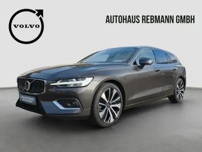 Gebraucht Volvo V60 Plus 197 PS (144 kW) 2023 Grau Kombi