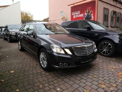 Grau Gebraucht 2010 Mercedes E200 Kombi | 11.700 € (Fairer Preis)