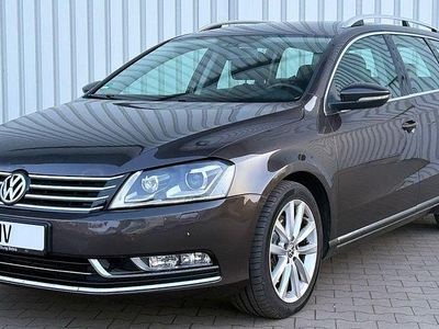 Gebraucht VW Passat Highline 140 PS (102 kW) 2013 Schwarz Kombi