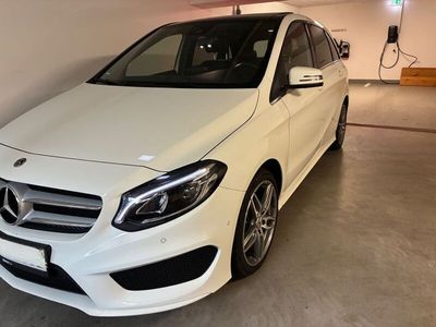 Mercedes B200