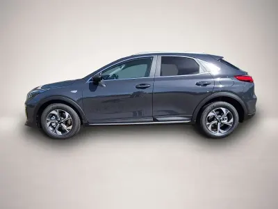 Neu Kia XCeed 150 PS (110 kW) 2026 Grau SUV