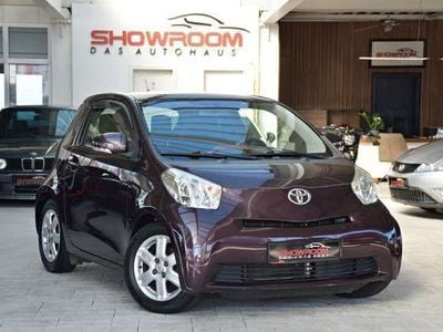 Toyota iQ