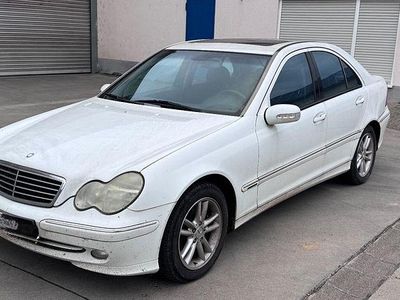 Mercedes C200