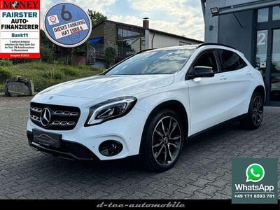 Mercedes GLA220
