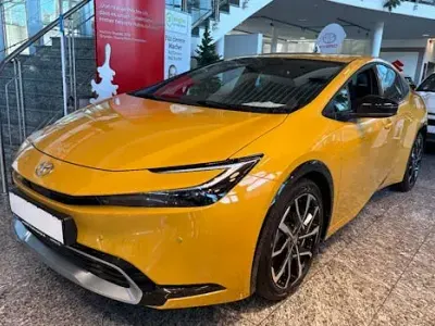 Ny Toyota Prius Executive 223 HK (164 kW) 2025 Gul Hatchback
