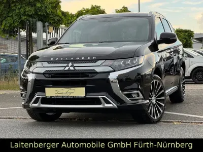 Gebraucht Mitsubishi Outlander P-HEV Edition 135 PS (99 kW) 2019 Schwarz SUV