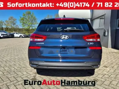 Neu Hyundai i30 Trend 150 PS (110 kW) 2026 Sailing blue Kombi