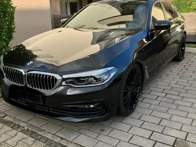 Gebraucht BMW 530e iPerformance 252 PS (185 kW) 2018 Grau Limousine