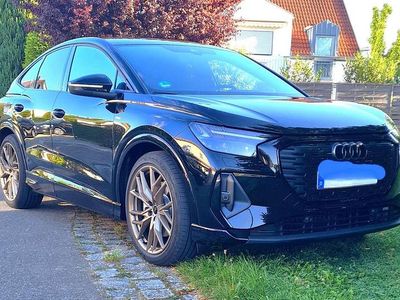 Schwarz Gebraucht 2024 Audi Q4 Sportback e-tron S-Line SUV | 48.900 € (Fairer Preis)