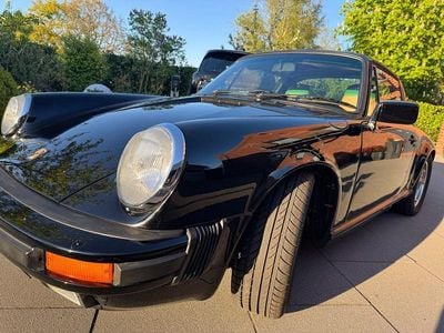 Usata Porsche 911 207 CV (152 kW) 1985 Nero Cabrio